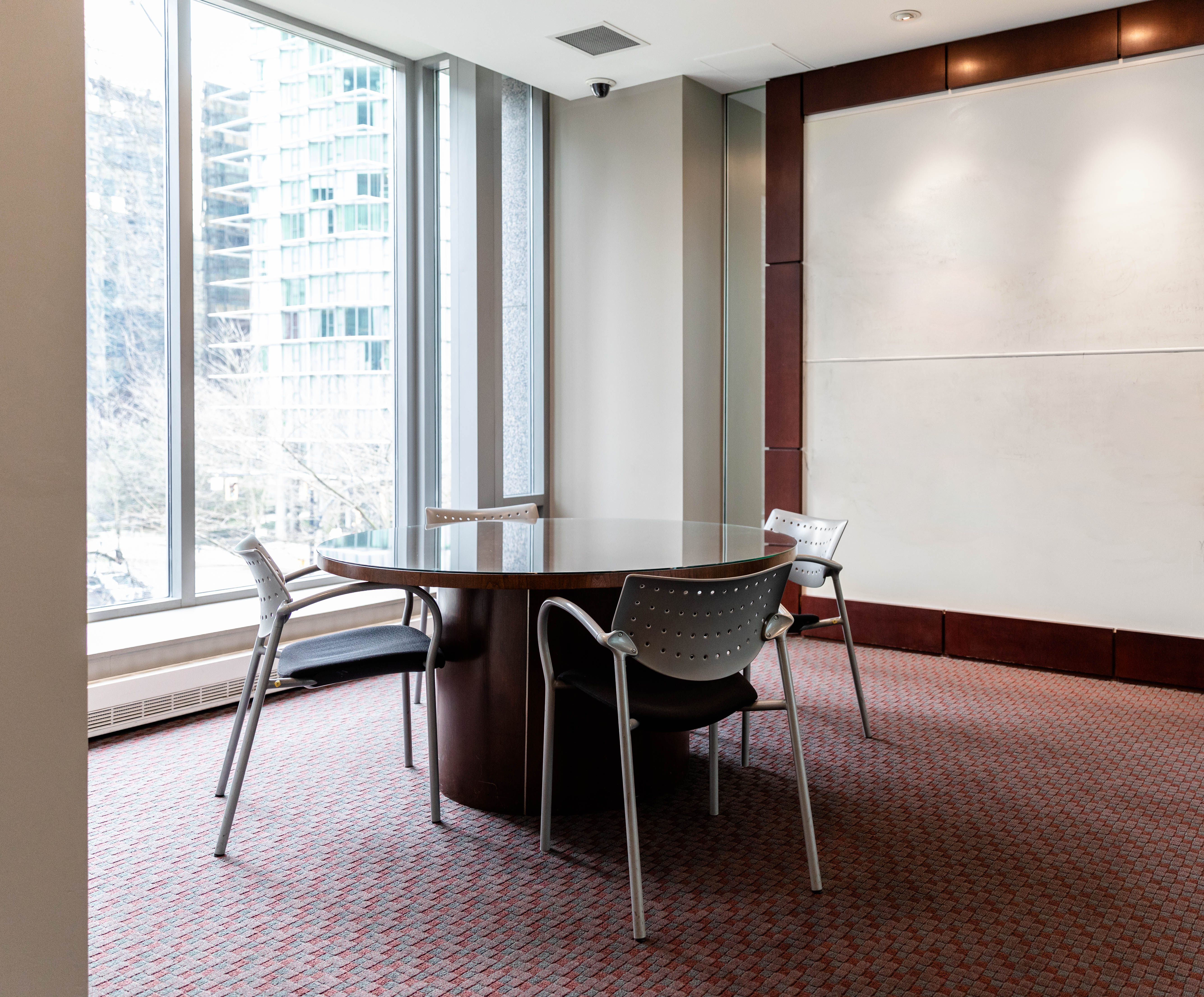 Vancouver-Extended-Stay-Meeting-Room